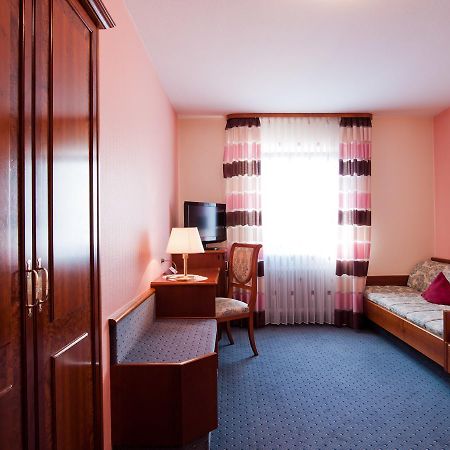 נירנברג Hotel Am Heideloffplatz מראה חיצוני תמונה