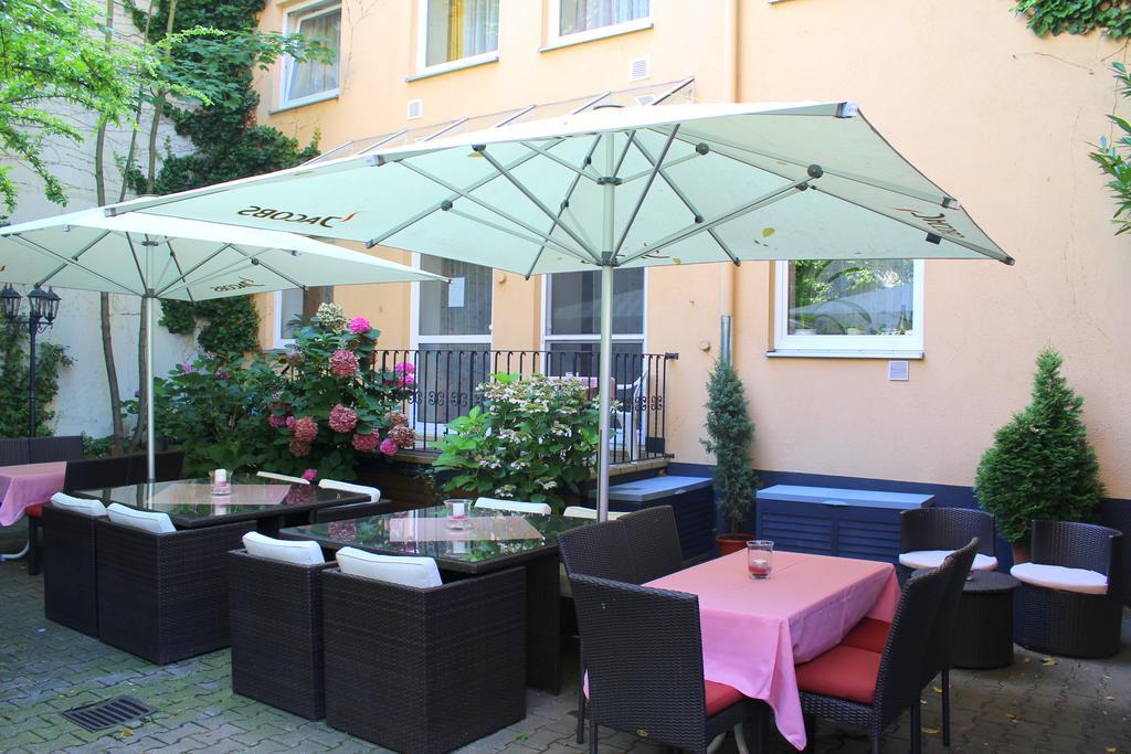 נירנברג Hotel Am Heideloffplatz מראה חיצוני תמונה